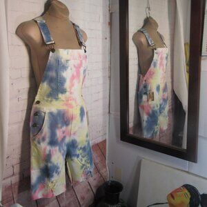 HOLIC JEANS NWT WHITE MULTI DISTRESSED OVERALLS CUT OFFS SIZE SMALL 6/8